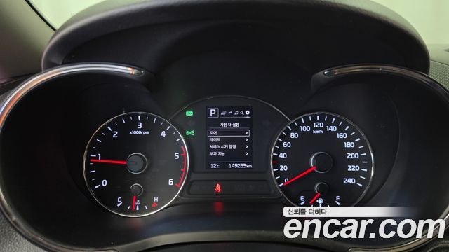 Kia K3 2016 — photo 8