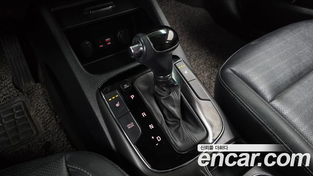 Kia K3 2016 — photo 9