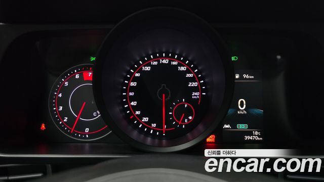 Hyundai AVANTE 2021 — photo 11