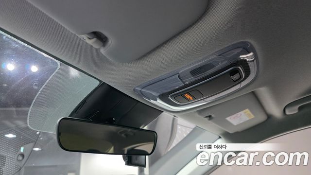 Hyundai AVANTE 2021 — photo 25