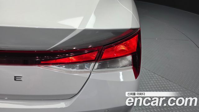 Hyundai AVANTE 2021 — photo 9