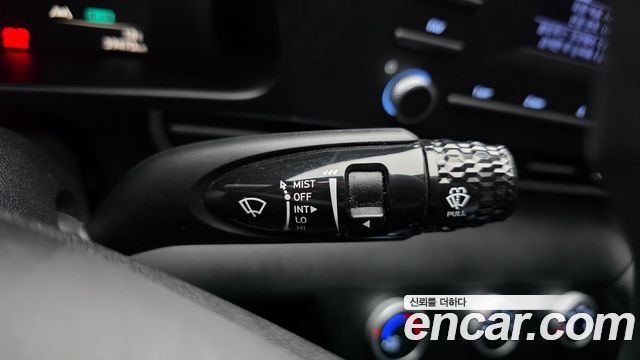 Hyundai AVANTE 2021 — photo 32