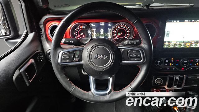 Jeep Wrangler 2018 — photo 19