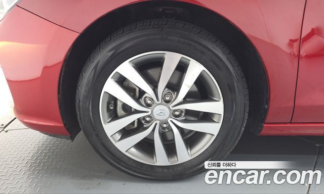 Hyundai i30 2018 — photo 5