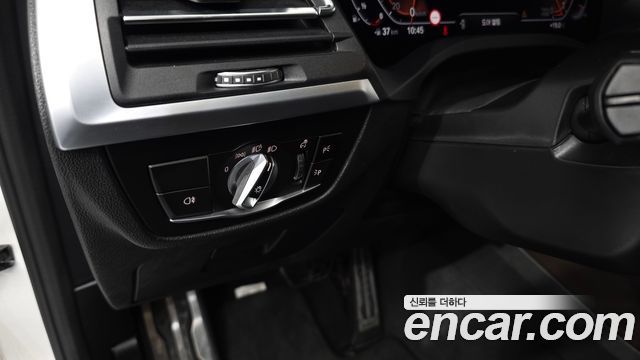 BMW X4 2022 — photo 26