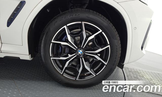 BMW X4 2022 — photo 7