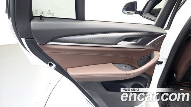 BMW X4 2022 — photo 15