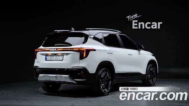 Kia Seltos 2023 — photo 2