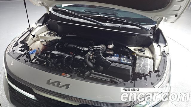 Kia Seltos 2023 — photo 6