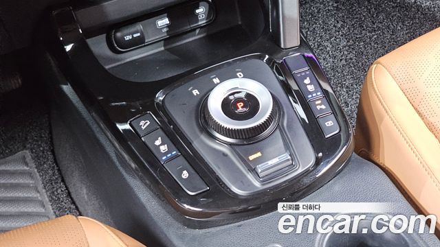 Kia Seltos 2023 — photo 12
