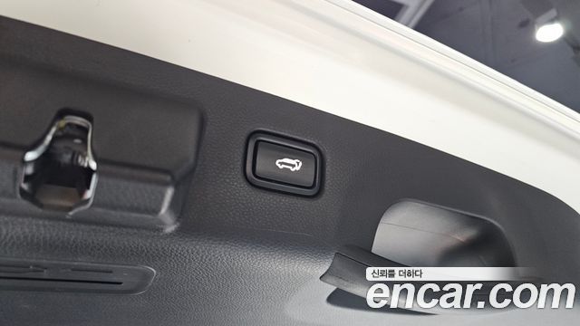 Kia Seltos 2023 — photo 24