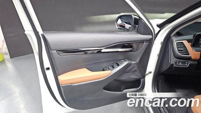 Kia Seltos 2023 — photo 14