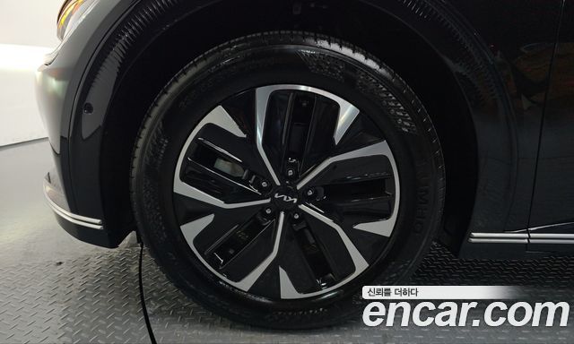 Kia EV6 2023 — photo 5