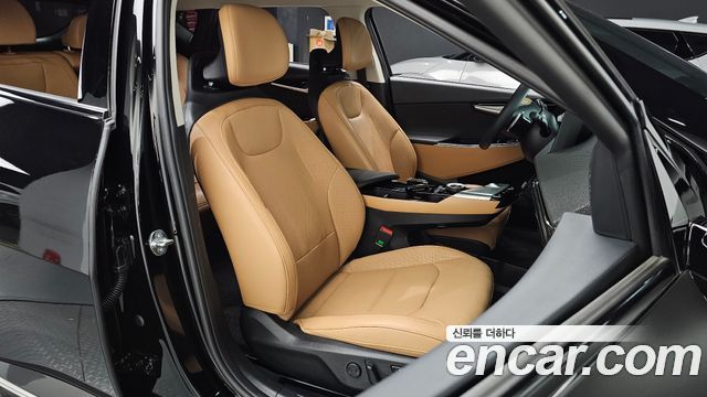Kia EV6 2023 — photo 13