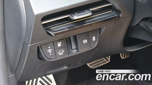 Kia EV6 2023 — photo 20