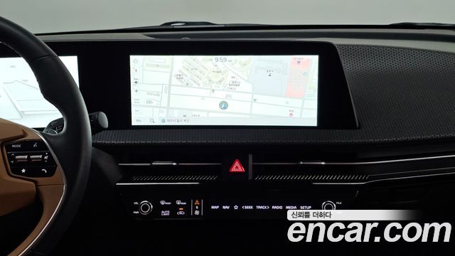 Kia EV6 2023 — photo 24