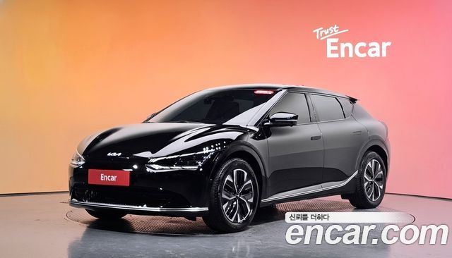 Kia EV6 2023 — photo 1