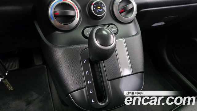 Hyundai Casper 2023 — photo 12