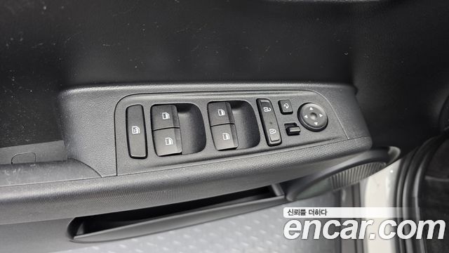 Hyundai Casper 2023 — photo 28