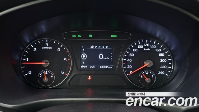 Kia Sorento 2017 — photo 8