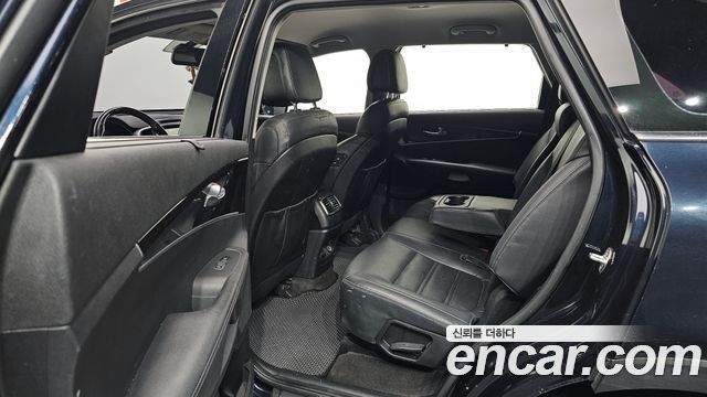 Kia Sorento 2017 — photo 11