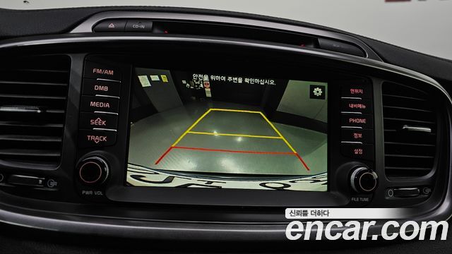 Kia Sorento 2017 — photo 16