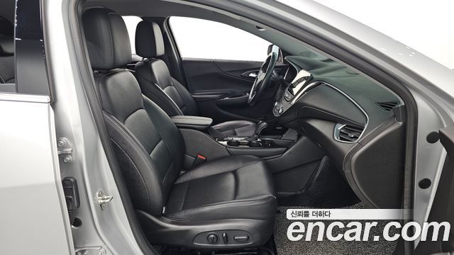 Chevrolet Korea Malibu 2017 — photo 17