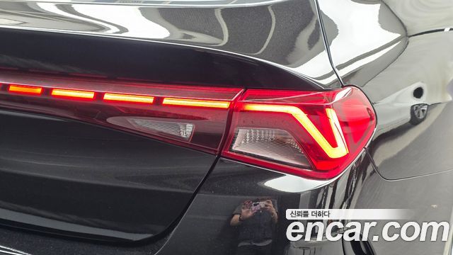 Kia K5 2023 — photo 9