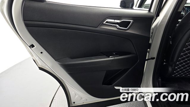 Kia Sportage 2024 — photo 15