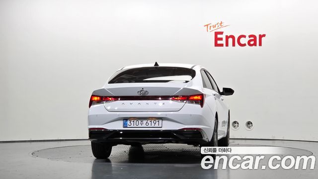 Hyundai AVANTE 2023 — photo 4