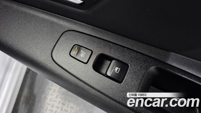 Hyundai AVANTE 2023 — photo 24