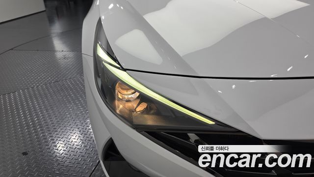Hyundai AVANTE 2023 — photo 8