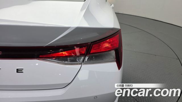 Hyundai AVANTE 2023 — photo 9
