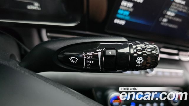 Hyundai AVANTE 2023 — photo 31