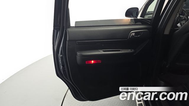 KG Mobility KORANDO 2018 — photo 15