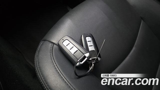 KG Mobility KORANDO 2018 — photo 30
