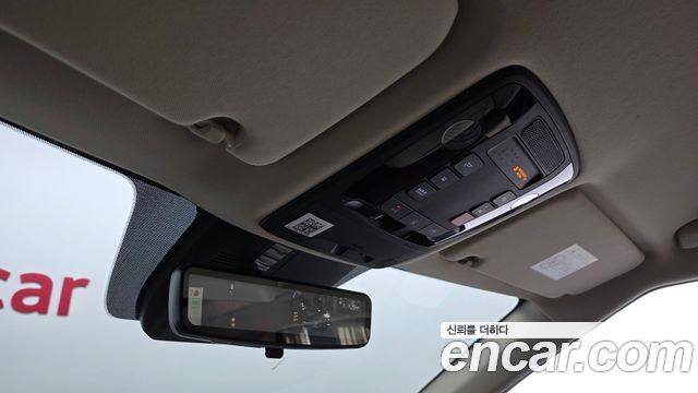 Kia Canival 2023 — photo 24