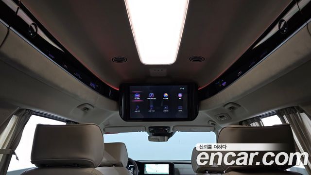 Kia Canival 2023 — photo 34