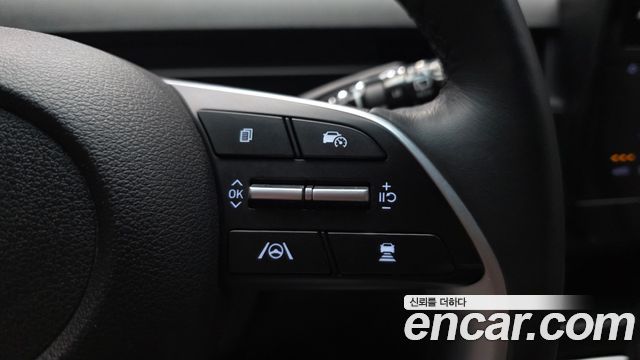 Hyundai Staria 2025 — photo 26