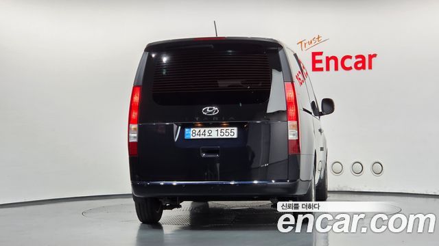 Hyundai Staria 2024 — photo 4
