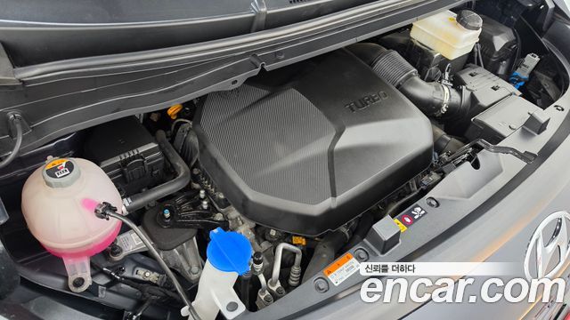 Hyundai Staria 2024 — photo 6