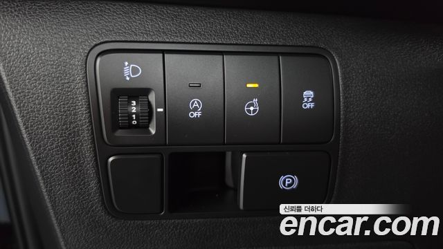 Hyundai Staria 2024 — photo 25
