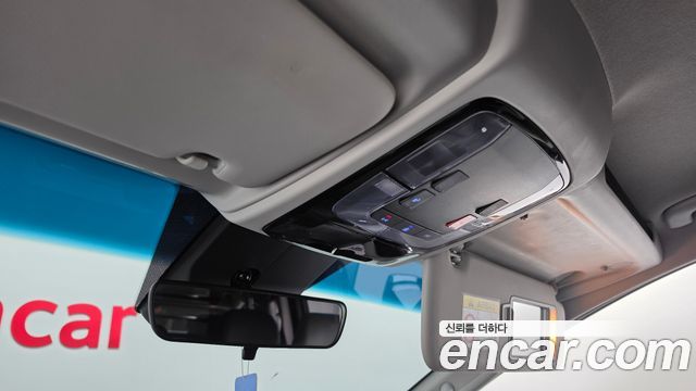 Hyundai Staria 2024 — photo 29