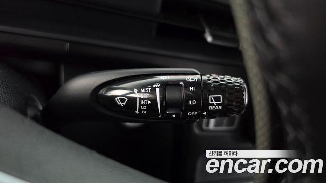Hyundai Staria 2024 — photo 33