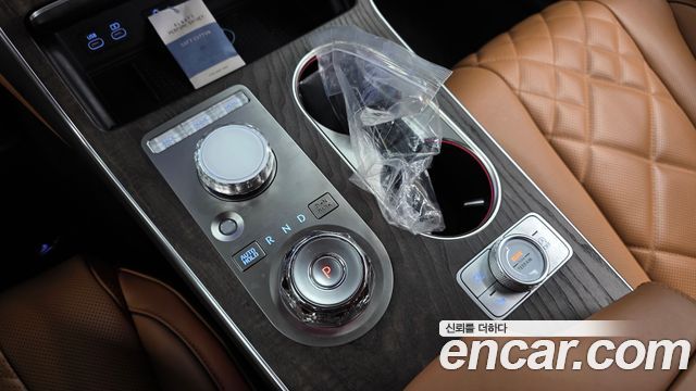 Genesis GV80 2024 — photo 12