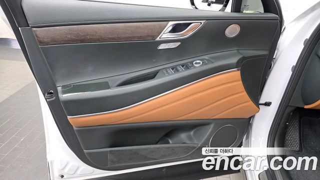 Genesis GV80 2024 — photo 14