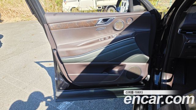 Genesis GV80 2020 — photo 14