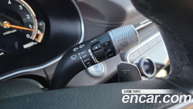 Genesis GV80 2020 — photo 30