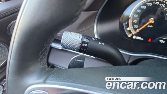 Genesis GV80 2020 — photo 34