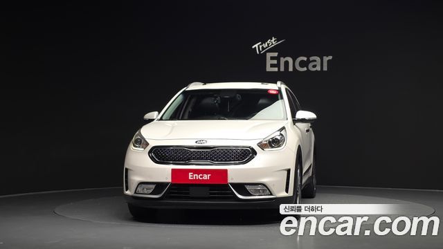 Kia Niro 2017 — photo 3